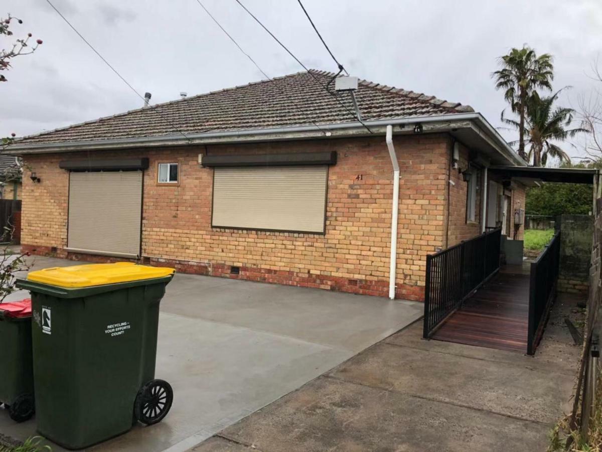 Melbourne Short Stay- Burwood Deakin Uni墨尔本民宿-迪肯大学バーウッド エクステリア 写真
